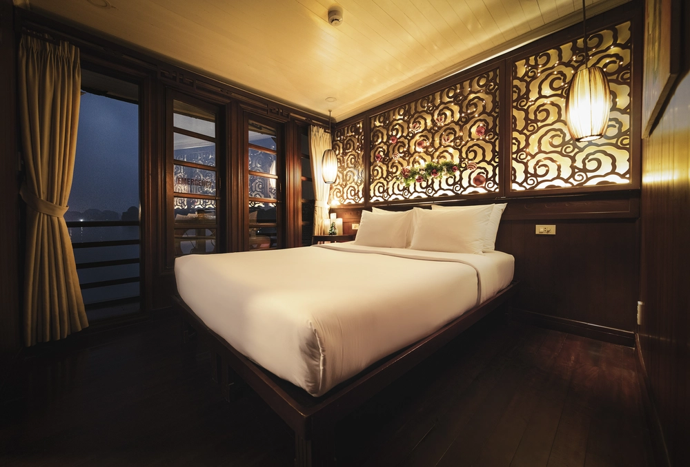 BhayaClassic_DeluxeCabin_Double _Xmas_