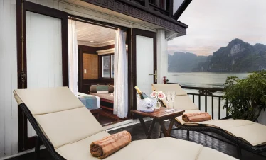 BhayaClassic_SuiteCabin_Balcony_