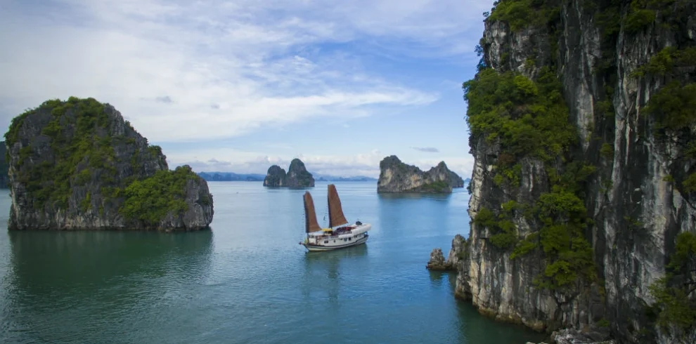 dragon-bay-cruise-gallery-5_